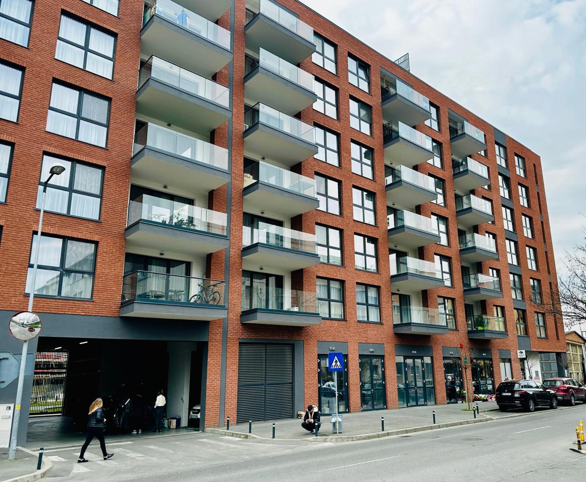 Bel Dom - The Central, Spacious 2 Rooms Luxury Apartment Cluj-Napoca Exterior photo